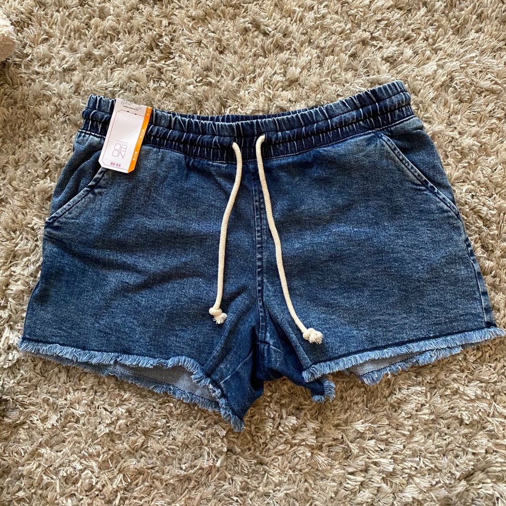 women’s blue jean shorts